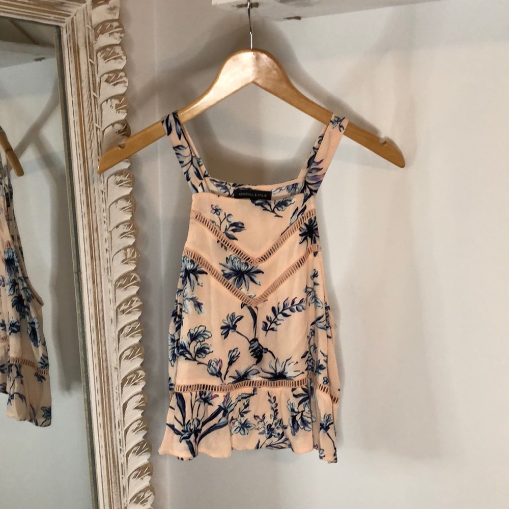 Kendal & Kylie Crop Blouse!